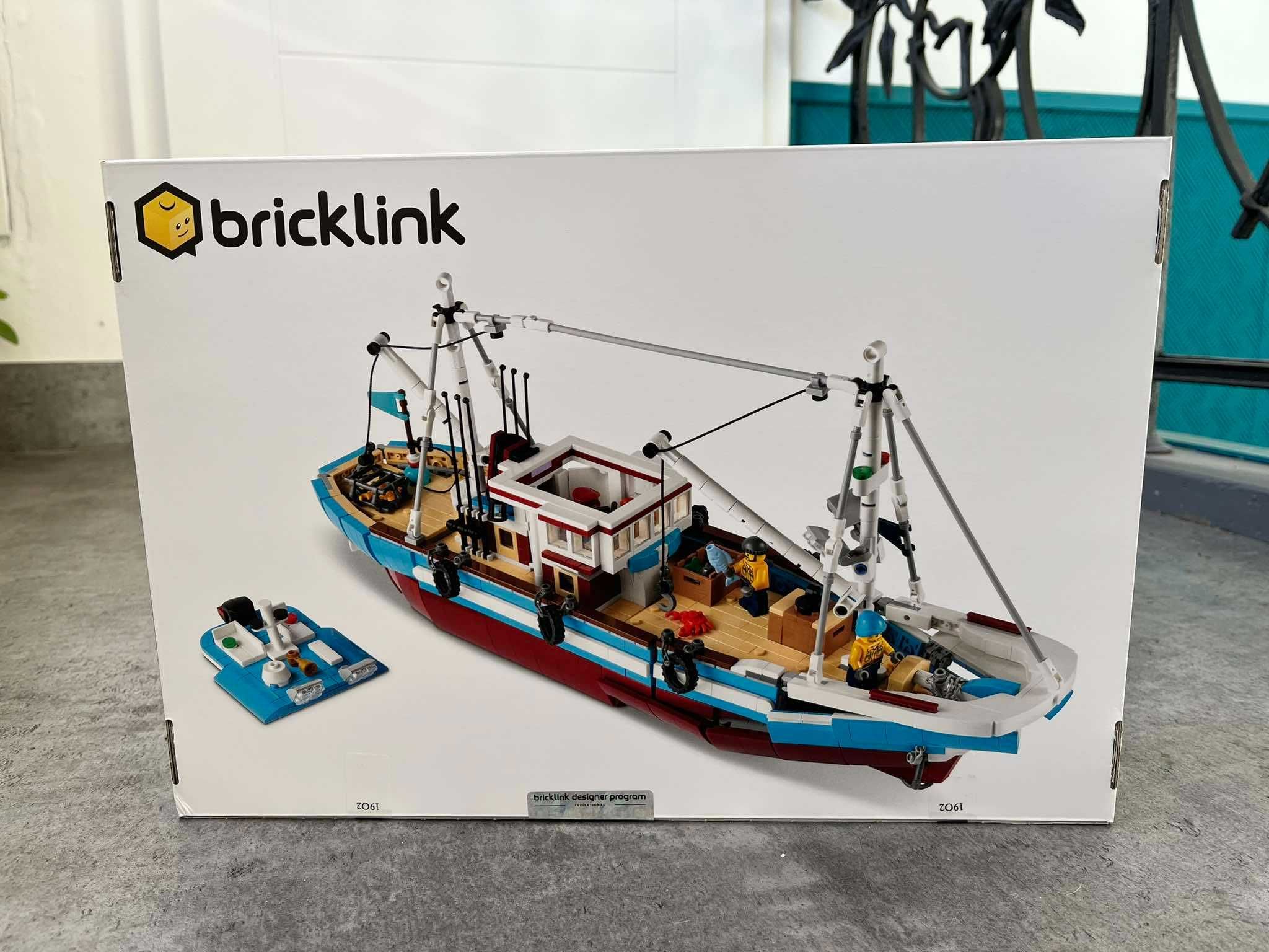 LEGO 910010 BrickLink Designer Program - Duży kuter rybacki