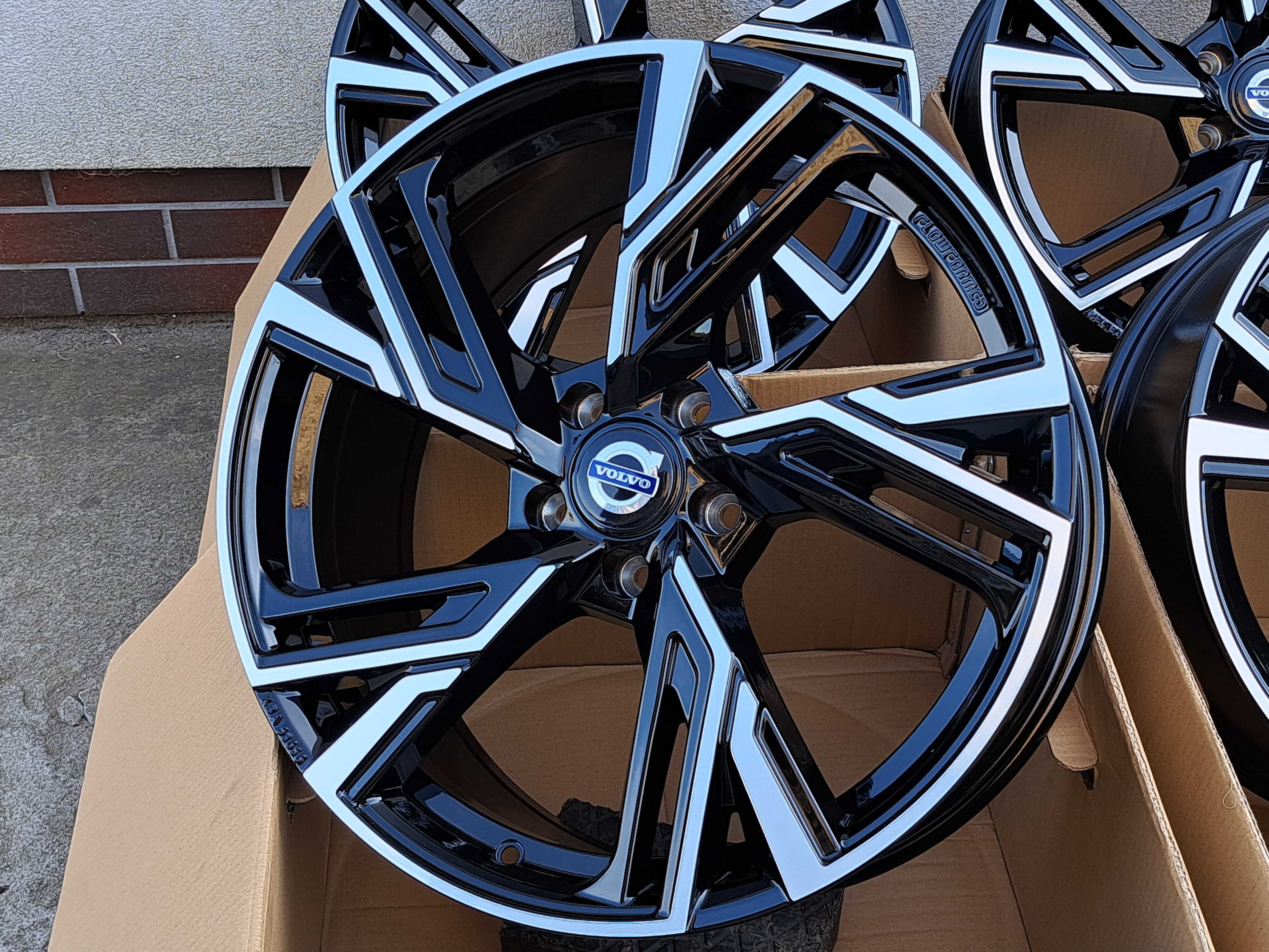 Alufelgi VOLVO 19' 5x108 S40 S60 V60 V70 V90 XC40 XC60 XC90 XC70 RS5