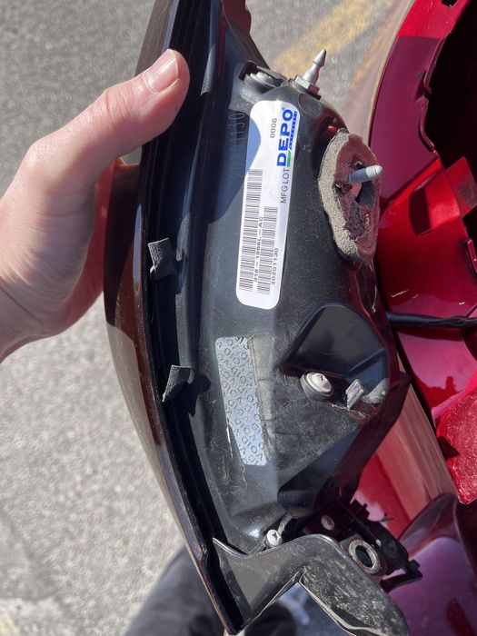 Фонарь задній лівий стоп mazda 3 BP BCKD51160