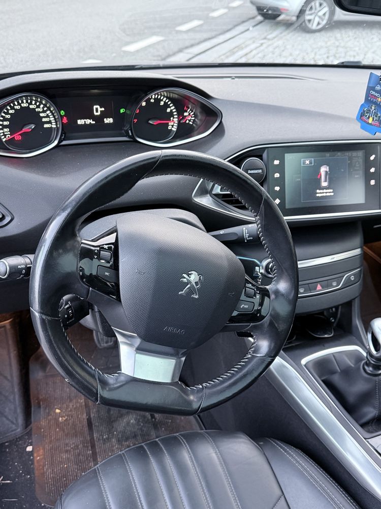 Peugeot 308 sw 1.2 puretch 131cv versao allure
