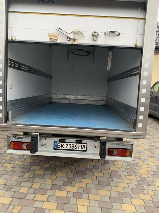 Рено Мастер3 рефрежиратор з розеткою 220