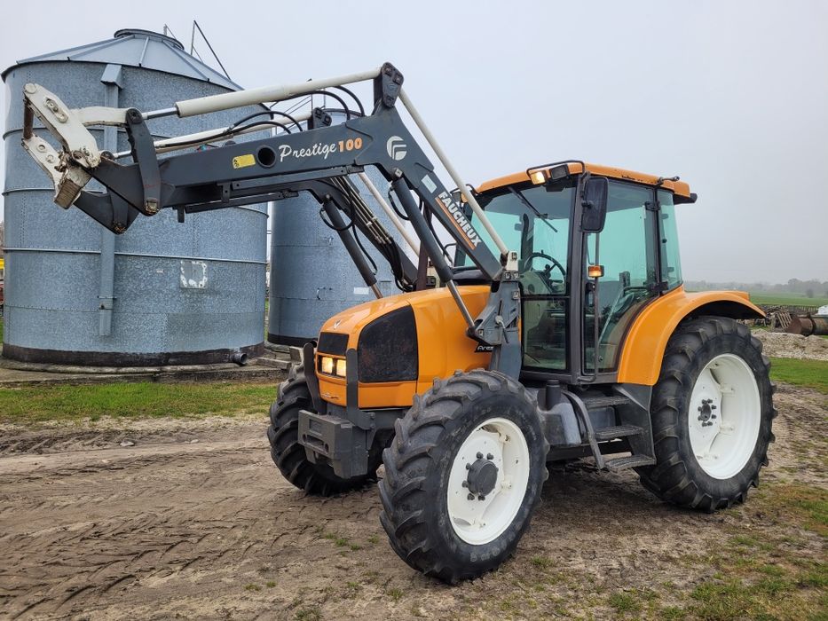 Sprzedam Renault Ares 550RX