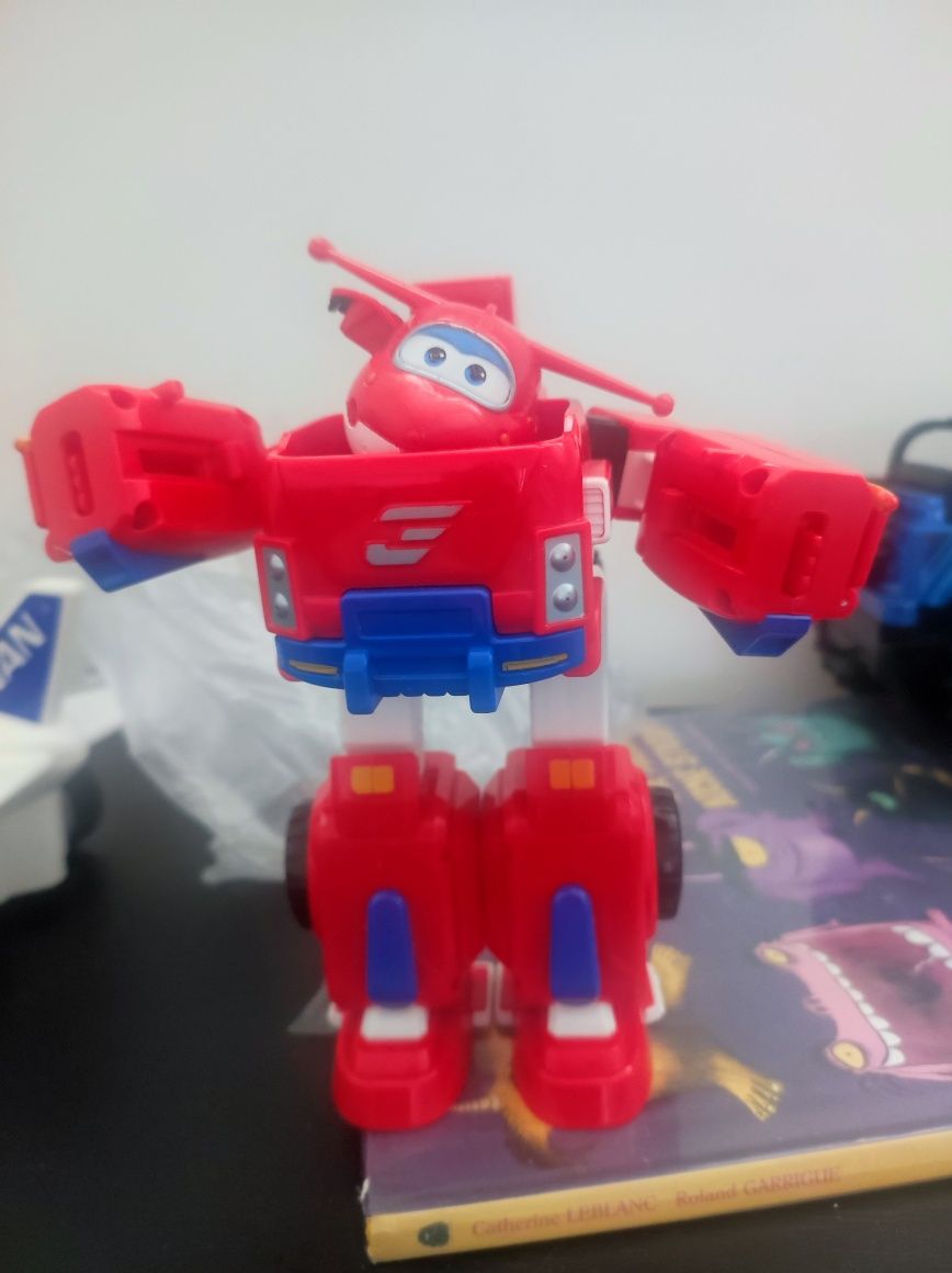 Pojazd figurka superwings Transformers