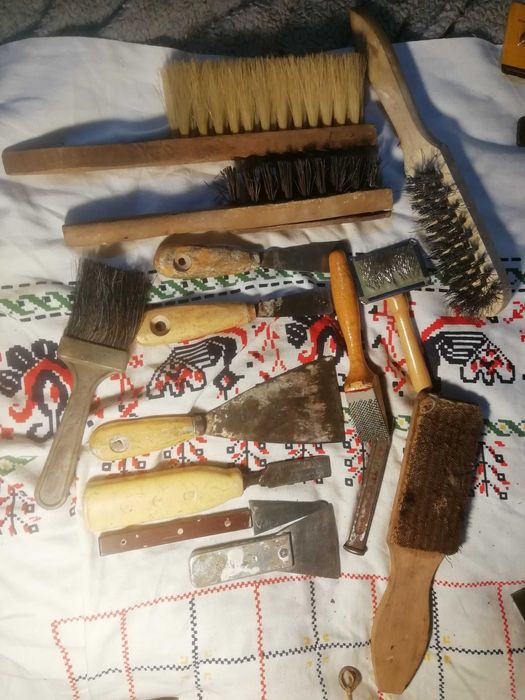 Щітка щетка скребок стамеска 1 лотом