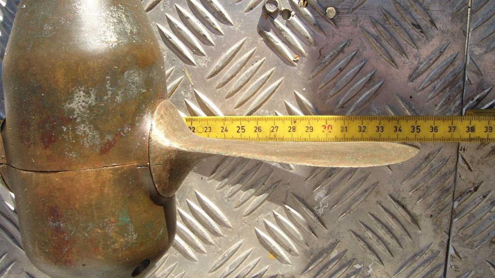 Śruba napędowa nastawna składana