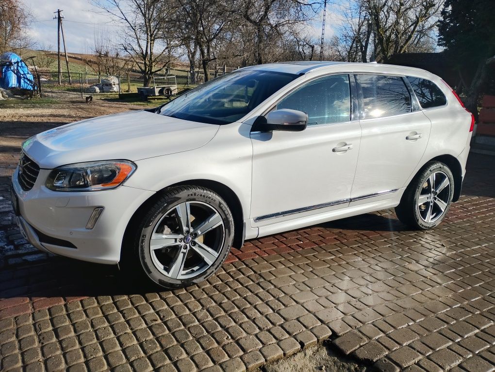 Volvo XC 60 T5 AWD