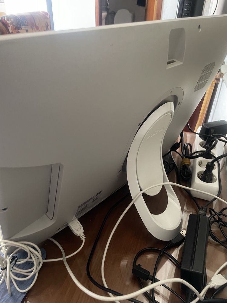 Computador de Mesa Positivo