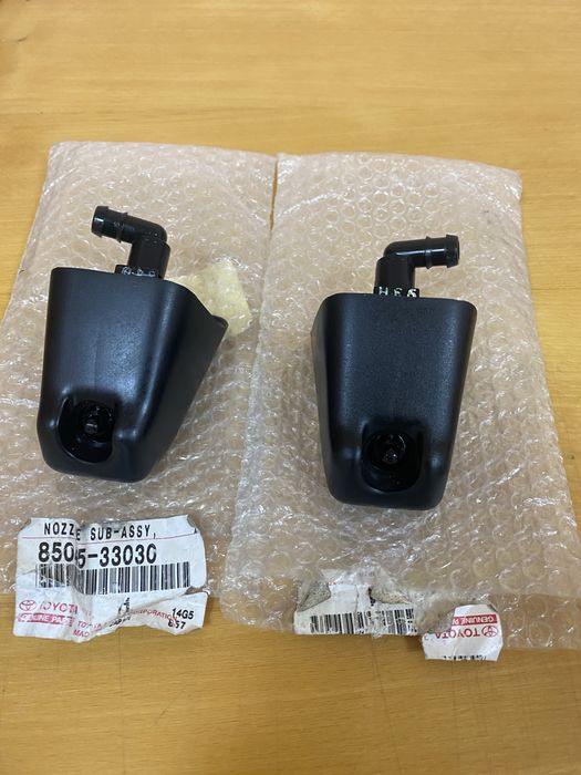 Форсунки омивача фар Koito 77488 Toyota Camry 30