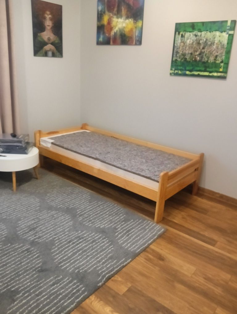 Łóżko +materac 90/200