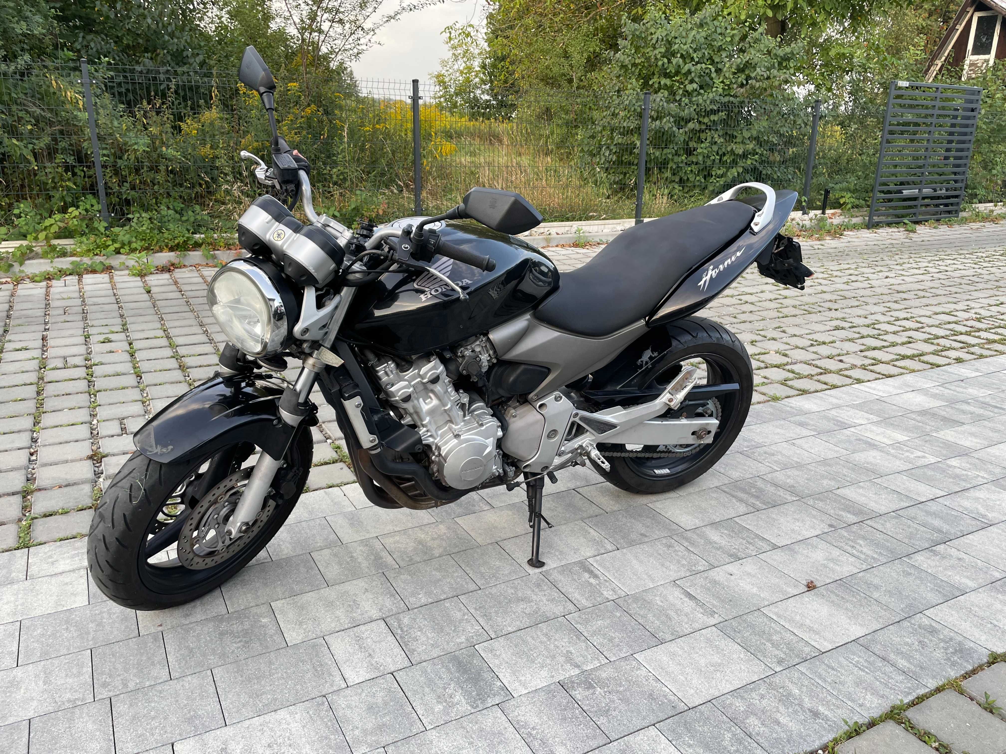 Śliczna i Niezawodna - HONDA HORNET PC36