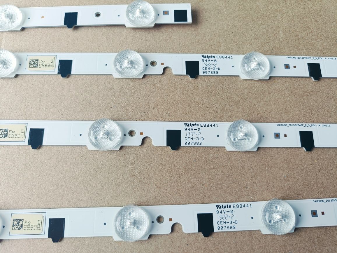 SAMSUNG 2013SVS42F Led retro iluminação