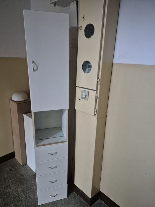 Słupek łazienkowy lakierowany biały REZERWACJA