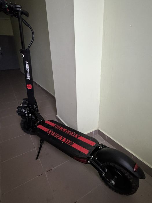 Електросамокат Billgery