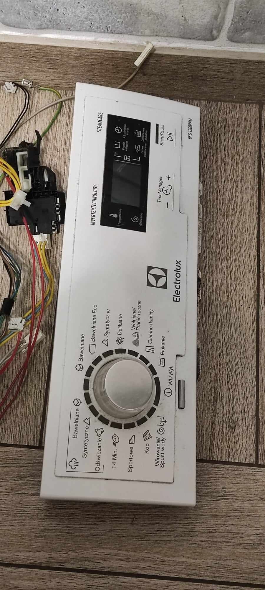 Electrolux EWT1366HDW części z pralki