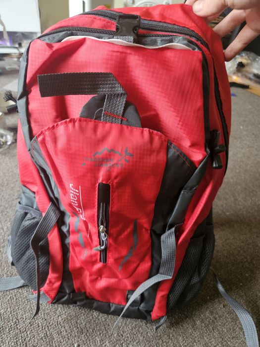 Nowy plecak Górski trekkingowy 40l wodoodporny
