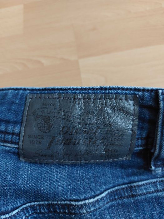 Diesel Troxer W34 L32 spodnie dżinsy jeansy slim skinny rurki 34/32