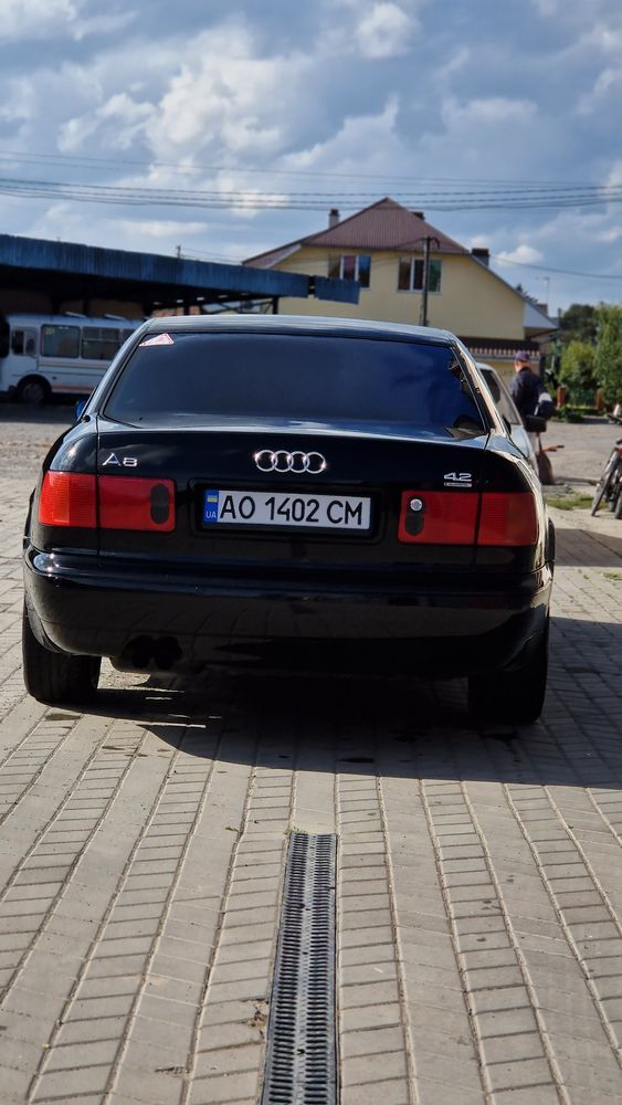 Audi A8 D2 1995р