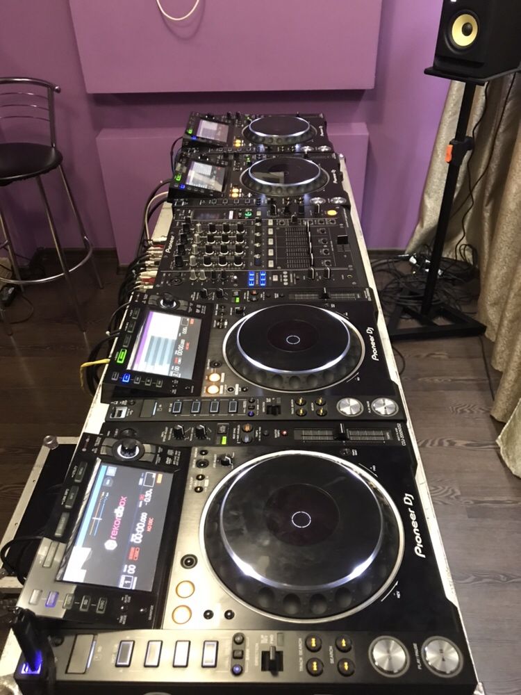 Dj стол оборудование вертушки пульт в аренду pioneer cdj djm 2000nexus