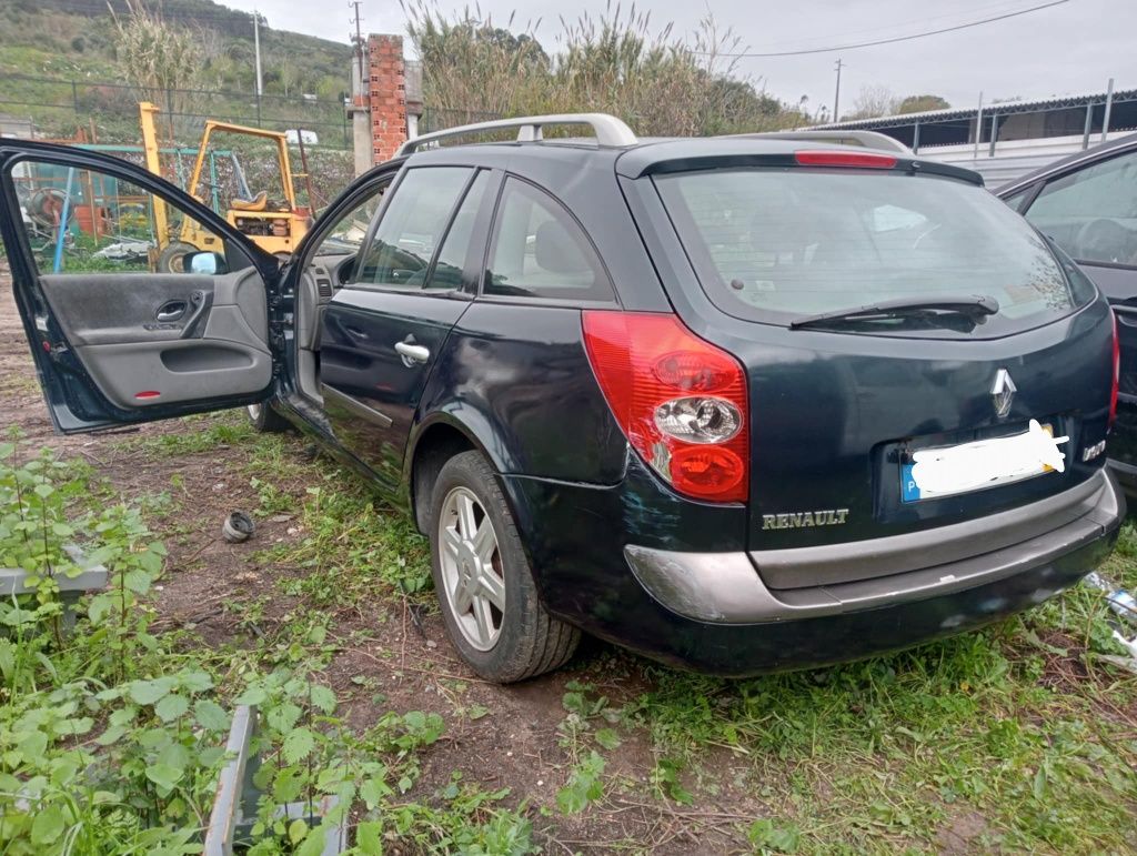 Renault Laguna 1.6 gasolina ano 2001 só peças