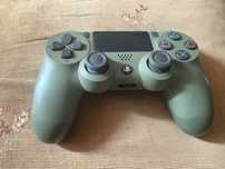 PS4 Slim  1TB com pouco uso