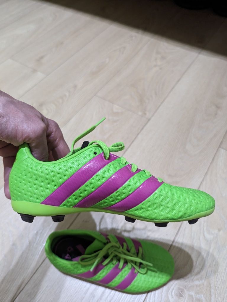 Футбольні бутси adidas ace 16.4