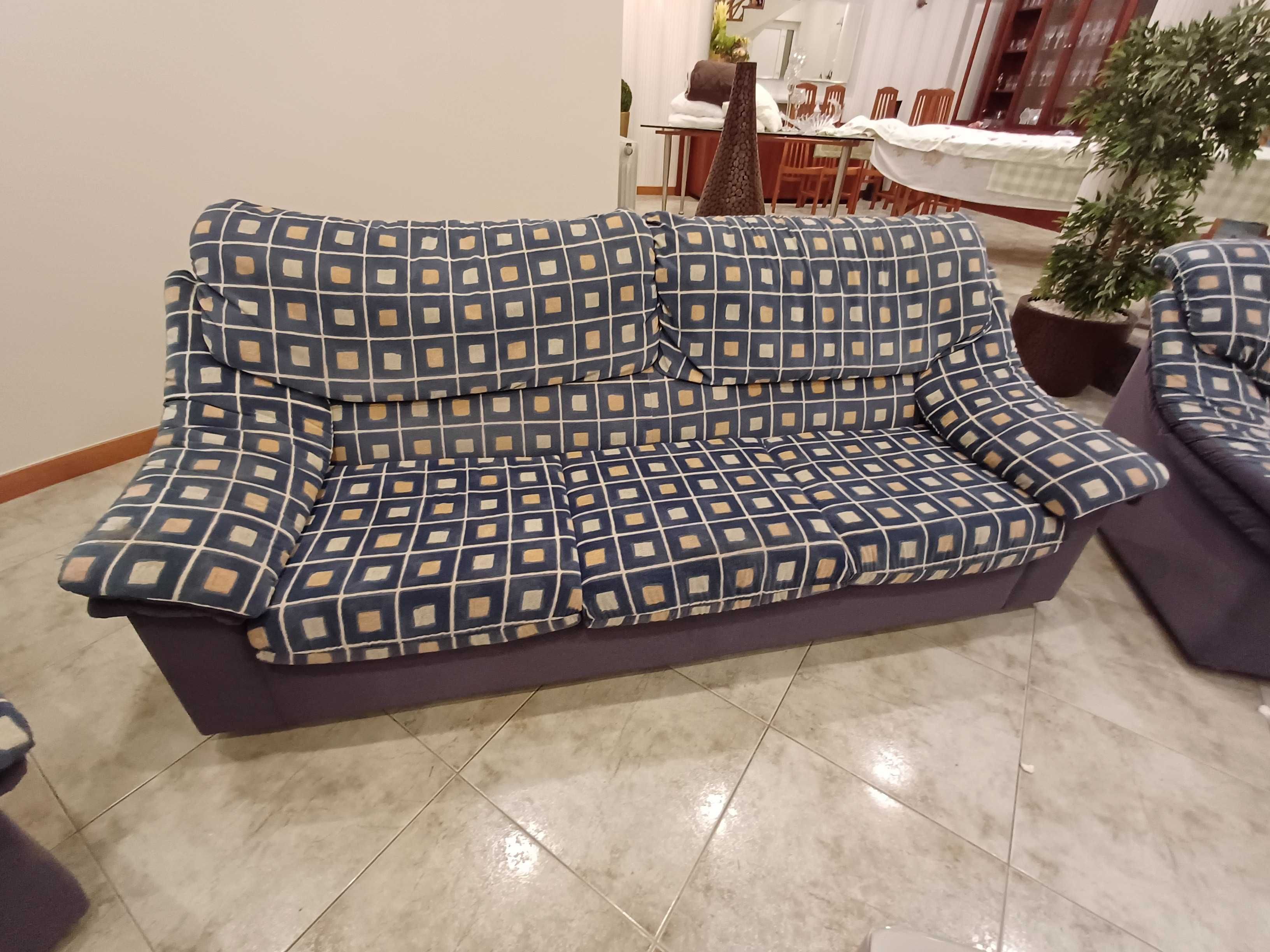 Conjunto 3 sofás