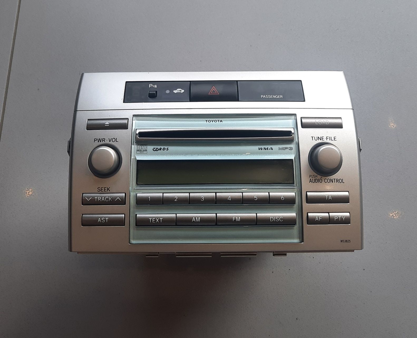 Toyota corolla verso radio mp3