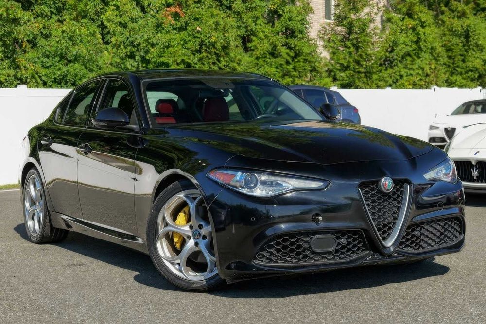 Alfa Romeo Giulia Ti Sport      2019