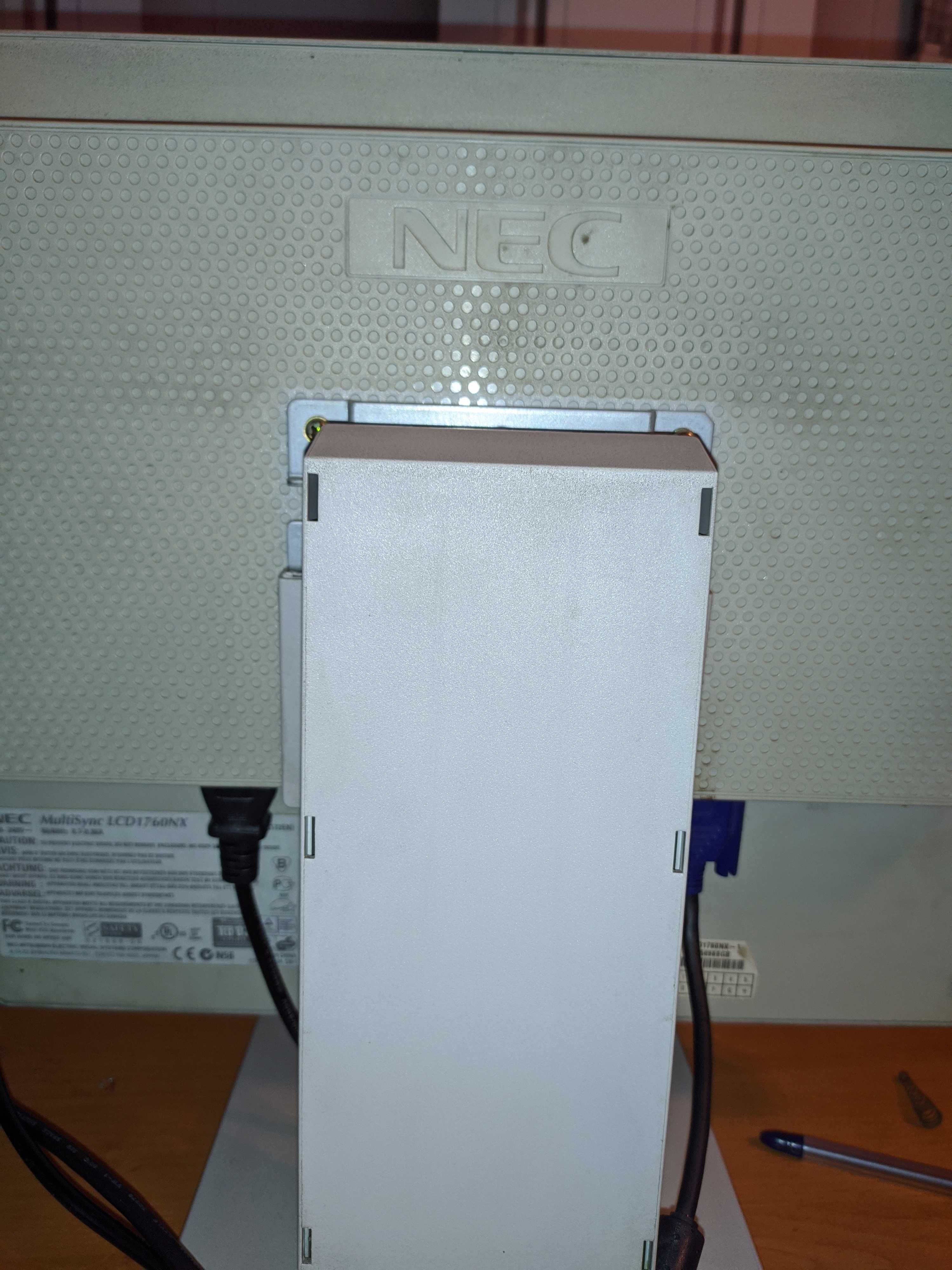 Монитор NEC LCD1760NX