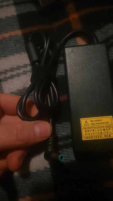 Зарядка для ноутбука ASUS 19V 3.42A (65W)