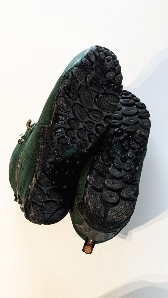 Buty trekkingowe wysokie turystyczne Merrell

Chameleon