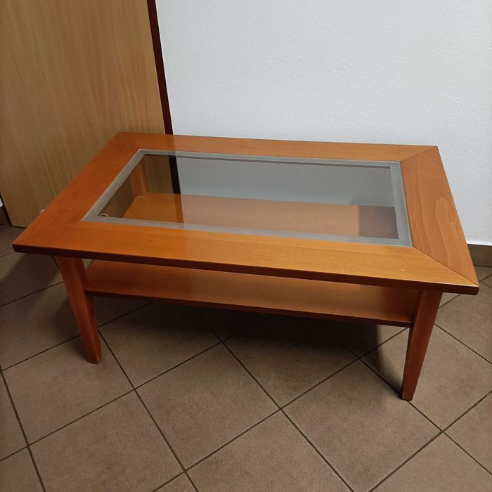 Ława że szkłem stan dobry