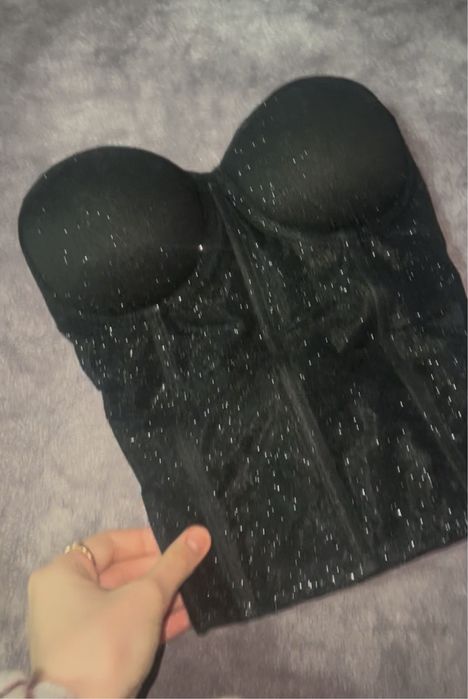 чорний корсет блискучий