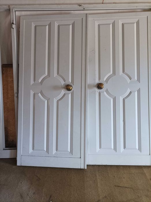 Portas alumínio brancas