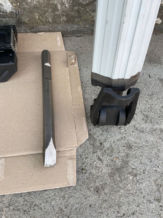 Milwaukee MXF DH2528 H/Акумуляторний відбійний молоток мілвоке