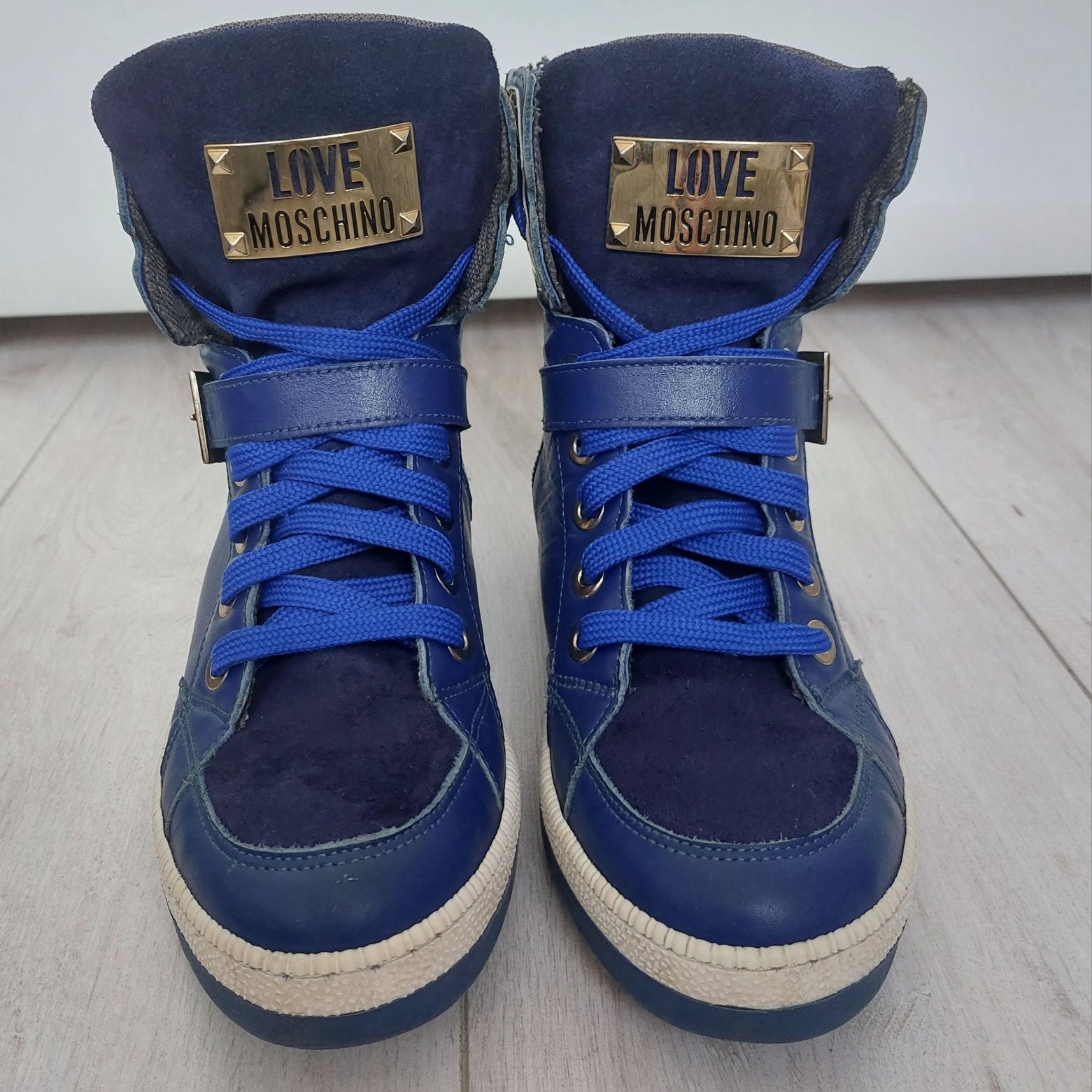 Damskie High Top Sneakers Love Moschino 38