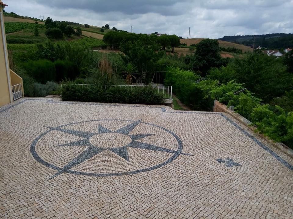 Calçada Portuguesa Vidraço