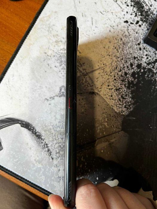 Asus Rog Phone 7 8/256