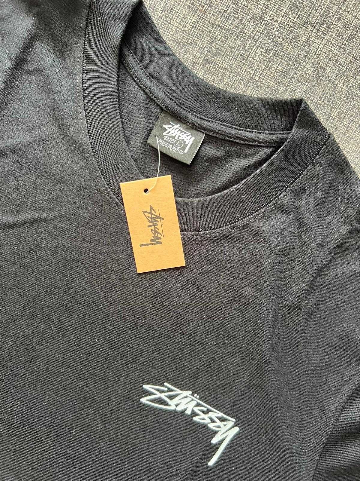 Koszulka czarna Stussy z nadrukiem