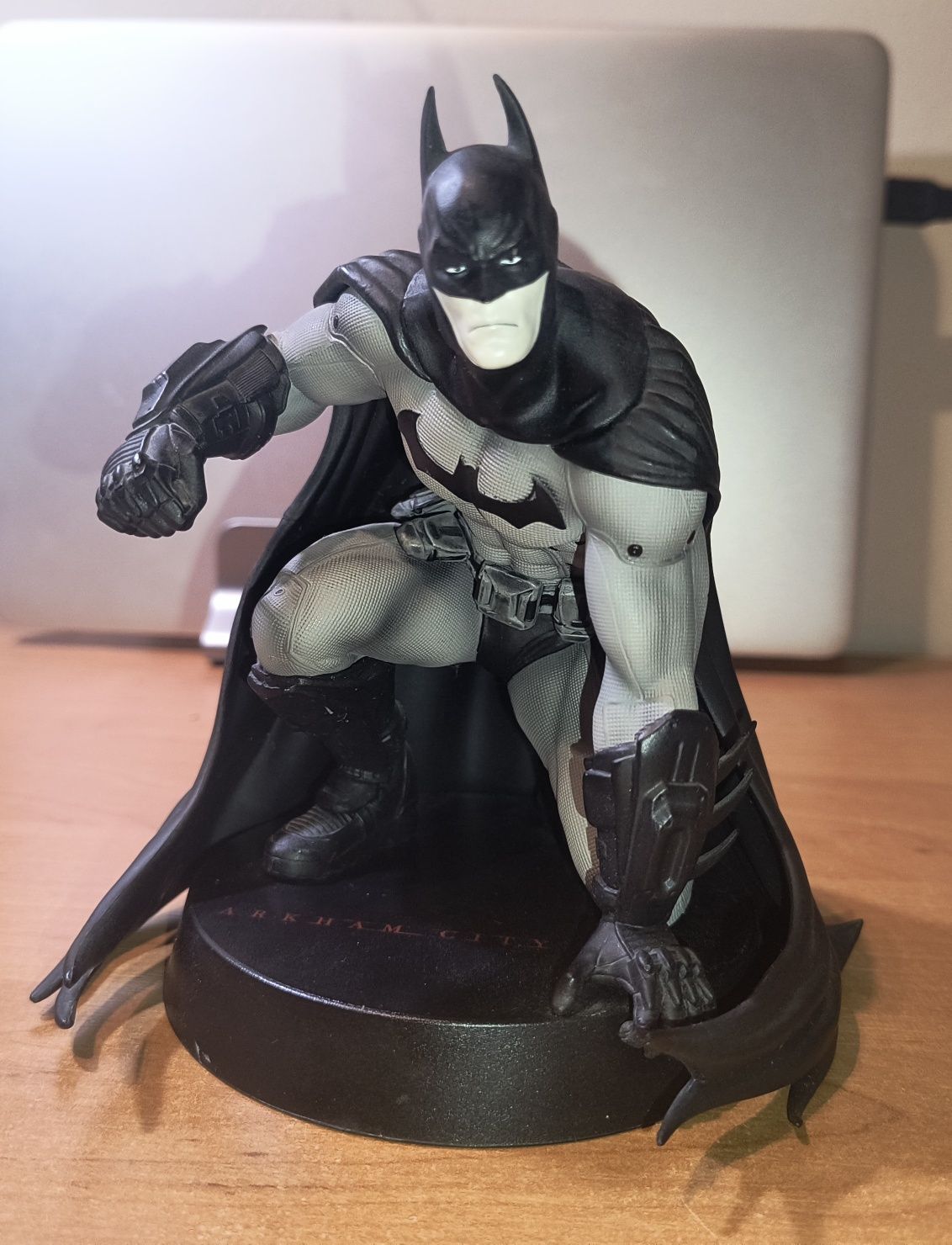 Figurka Batman Arkham City