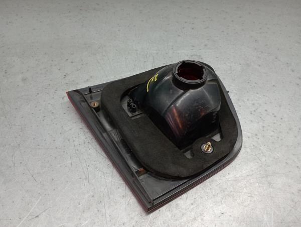 Farolim da mala direito SEAT Ibiza II (6K1)