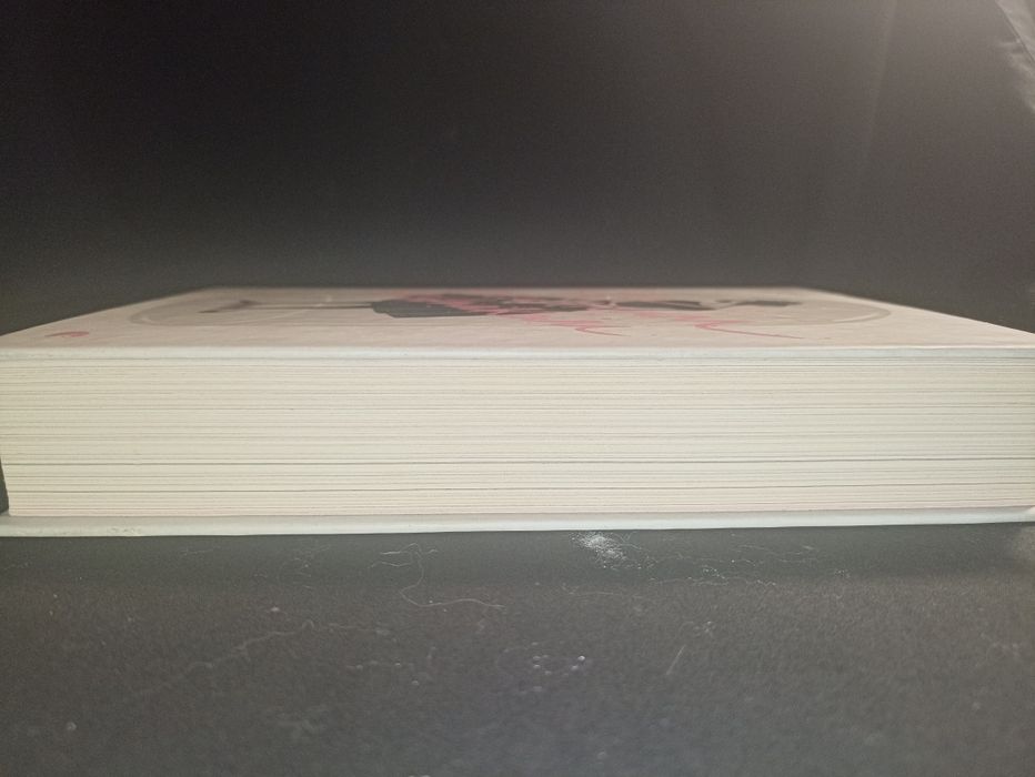 "Під скляним ковпаком" (С. Плат)