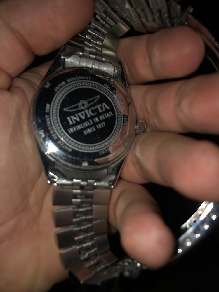 Zegarek męski INVICTA quartz kwarcowy srebrno czarny model 29372