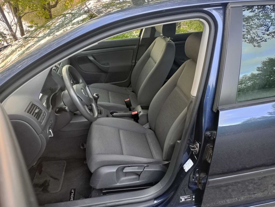GOLF5,1,9 TDI BKC 136 000 tyś przebiegu.Salon Polska.