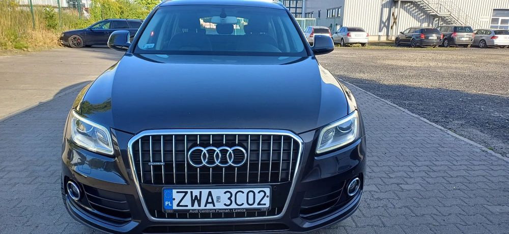 Audi Q5 Audi Q5 clean diesel quattro 2.0 TDI