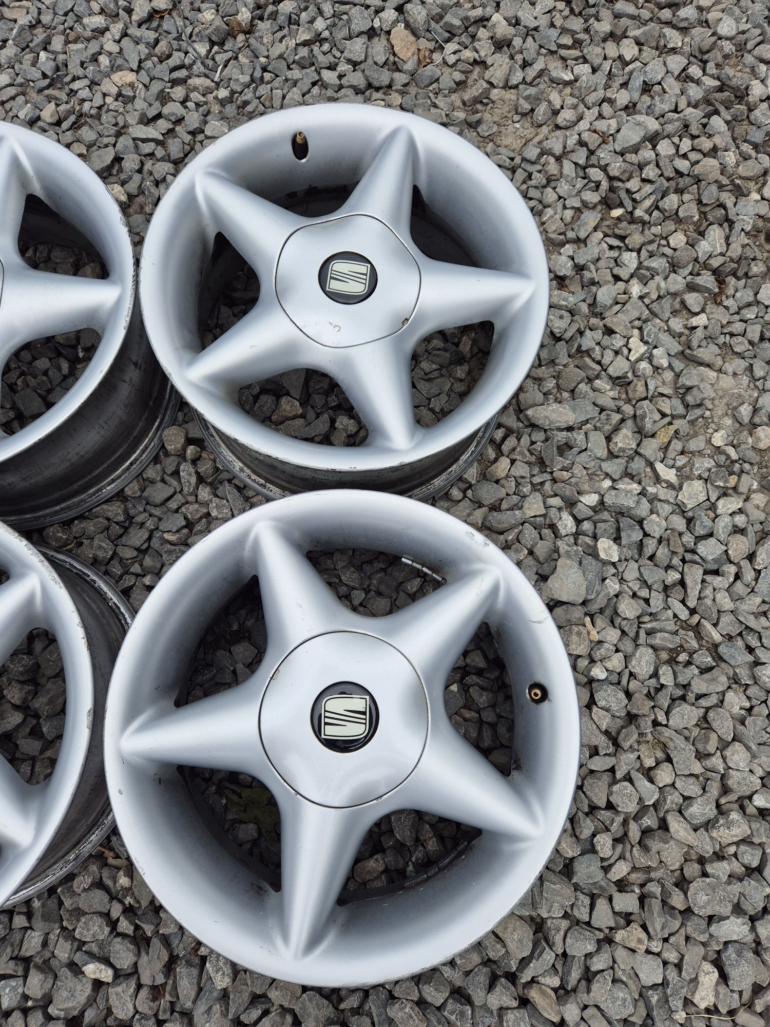 Felgi 4x100 r15 VW seat fiat Grande Punto itp wysyłka