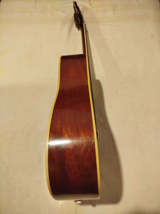 Guitarra eletroacústica EKO Ranger XII