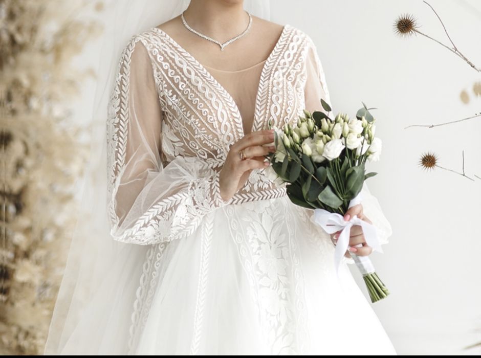 Весільна сукня