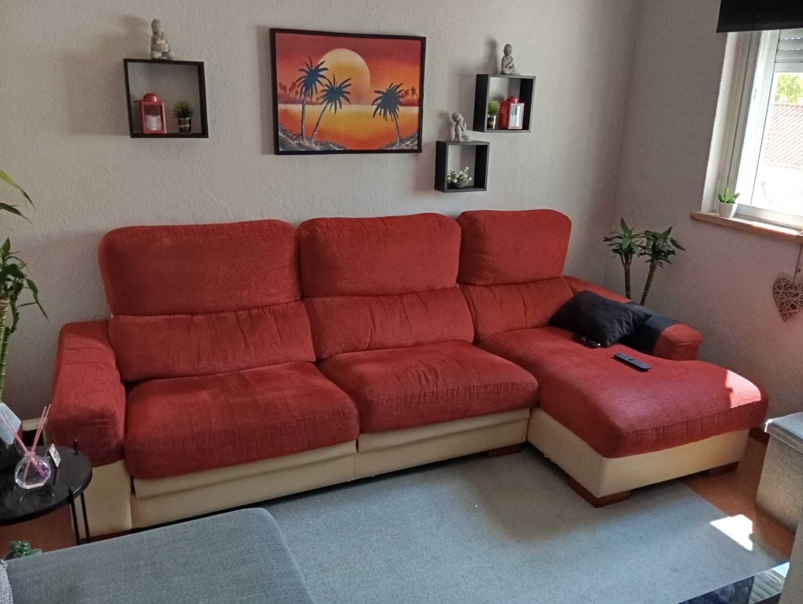 Sofá Cama com Chaise Long