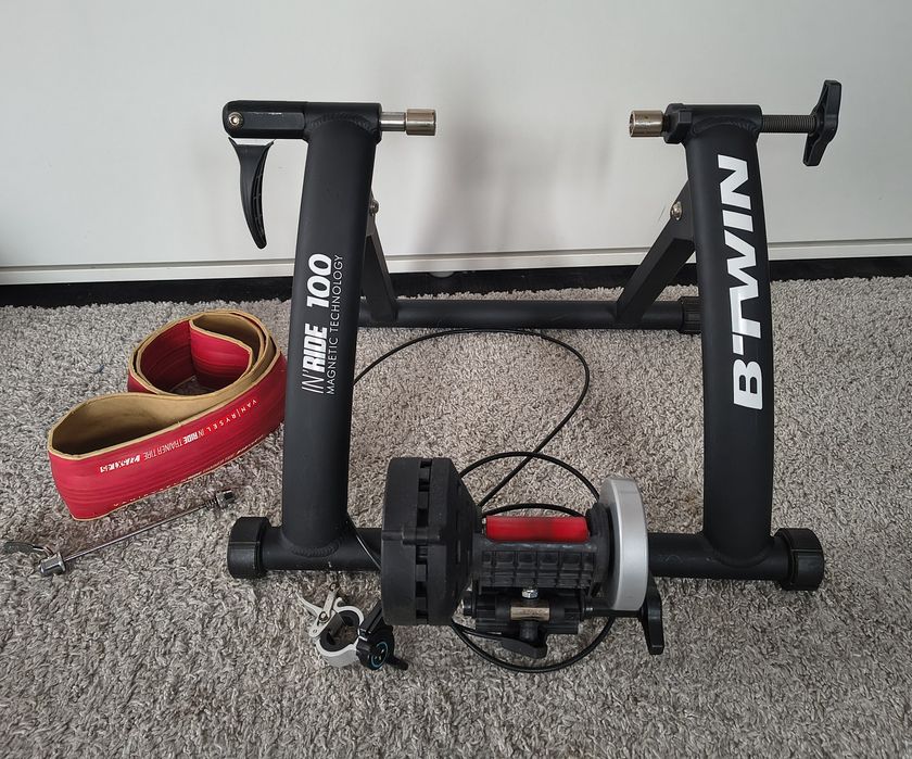 Trenażer rowerowy B'Twin IN'RIDE 100